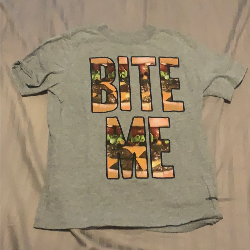 3/$12 Aeropostale BITE ME T-Shirt (Kids 7/8)